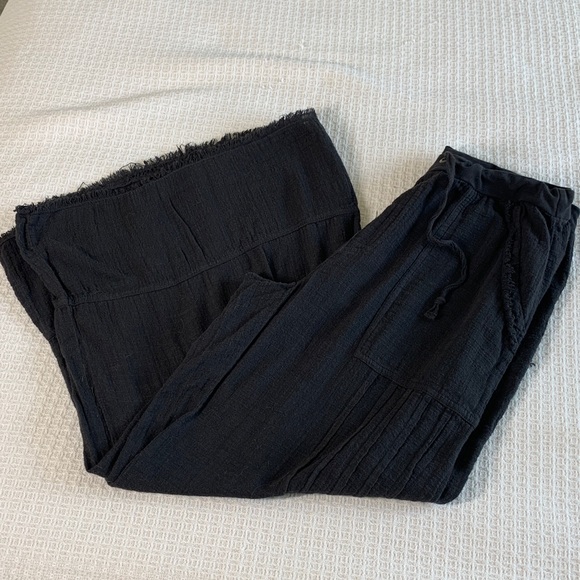 XCVI Wearables black cotton wide leg crop boho pants size small - Picture 6 of 13